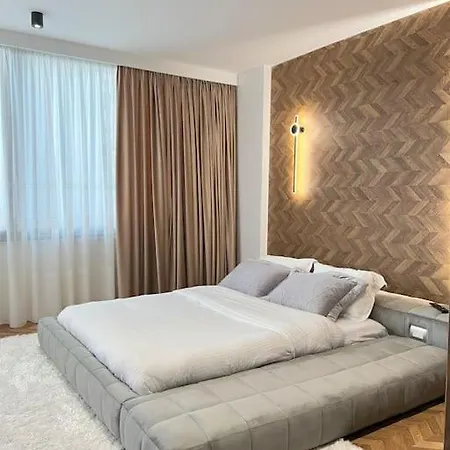 Lovely And Modern In Promenade Apartament